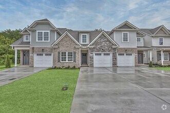 Building Photo - BRAND NEW Townhome in Manchester TN