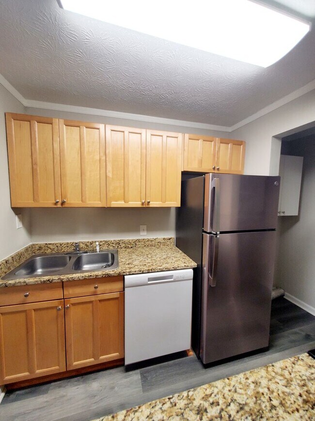 Building Photo - OPEN HOUSE 02/07/2026 from 12:00 PM to 12:30 PM