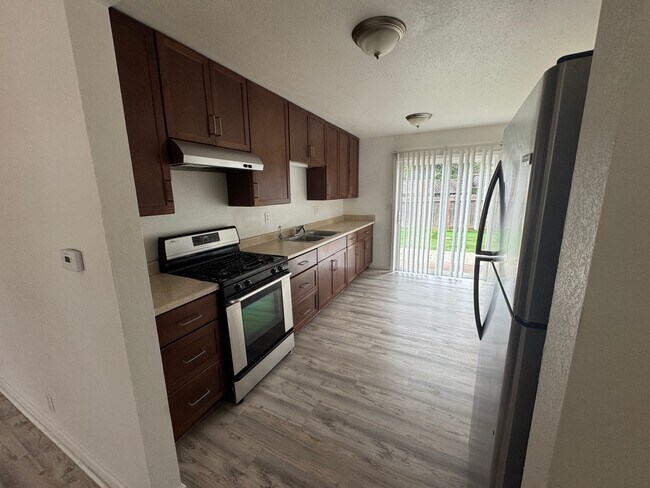 Building Photo - 224 Brand Rd