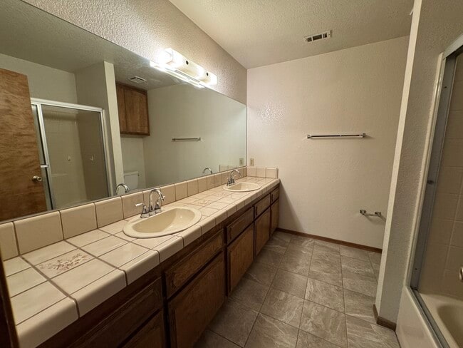 Building Photo - 16383 Quantico Rd