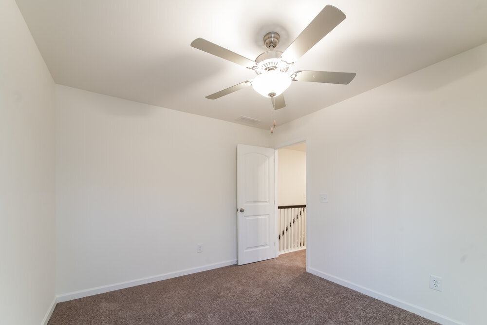 Building Photo - 410 Ruths Dr