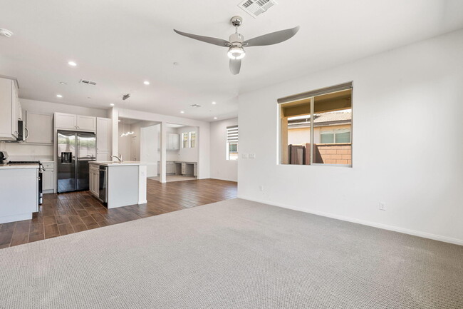 Building Photo - 51555 Ponderosa Dr.