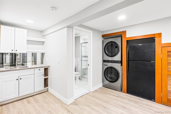 Building Photo - 143 Rocky Point Landing Rd