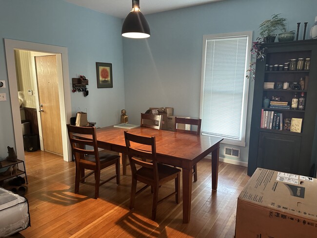 Dining Room - 8429 Dallas Ave S