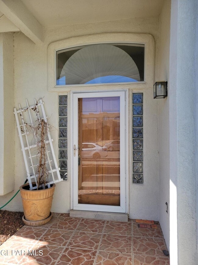 Building Photo - 6920 Imperial Ridge Dr