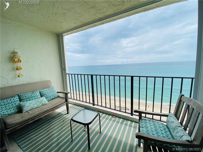 Building Photo - 9400 S Ocean Dr