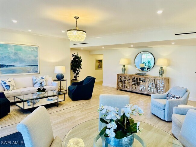 Building Photo - 2750 Gulf Shore Blvd N