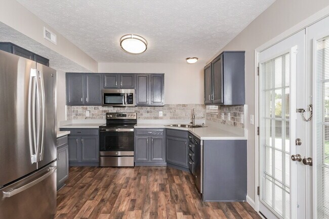 Building Photo - 2156 Turning Leaf Dr