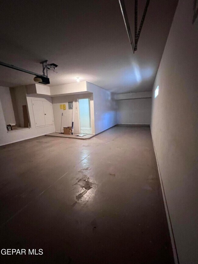 Building Photo - 12688 Tierra Alexis Dr