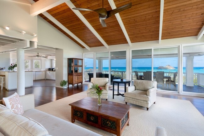 Building Photo - Enjoy Cool Breezes And Dazzling Views Of The Ocean Below At This Private, 4 Bedroom, 3.5 Bath Lan...