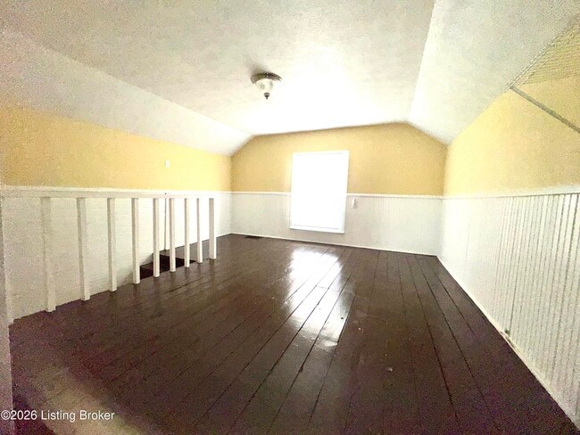 Building Photo - 751 Van Buren Rd