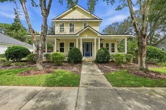 Building Photo - 477 SW 128th Terrace