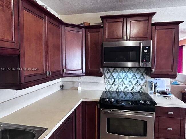 Building Photo - 381 NW 45th St