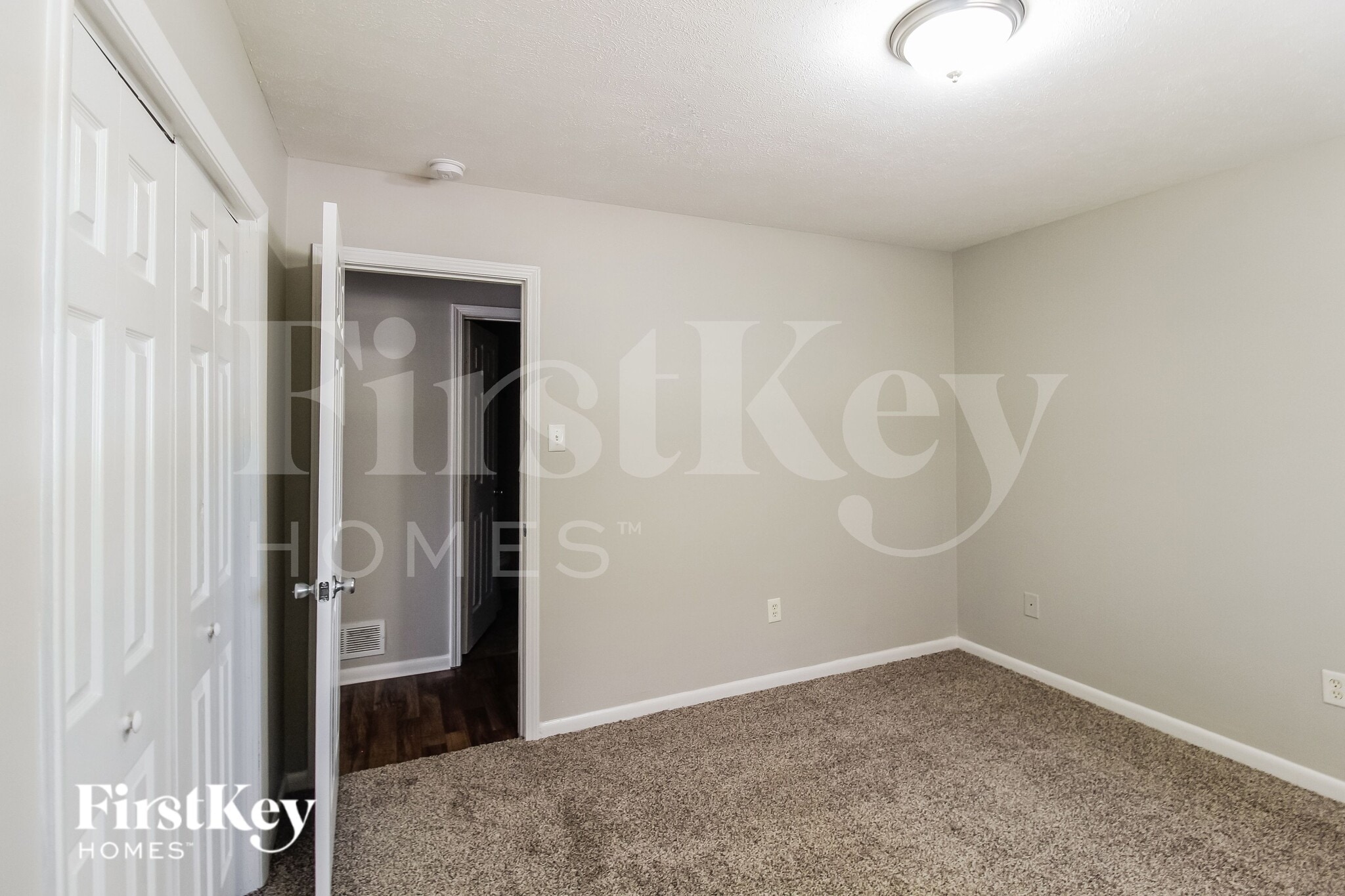 Building Photo - 1021 Meadowbrook Ln NW