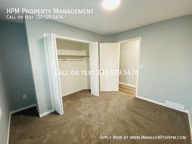 Building Photo - 2531 Zircon St NE
