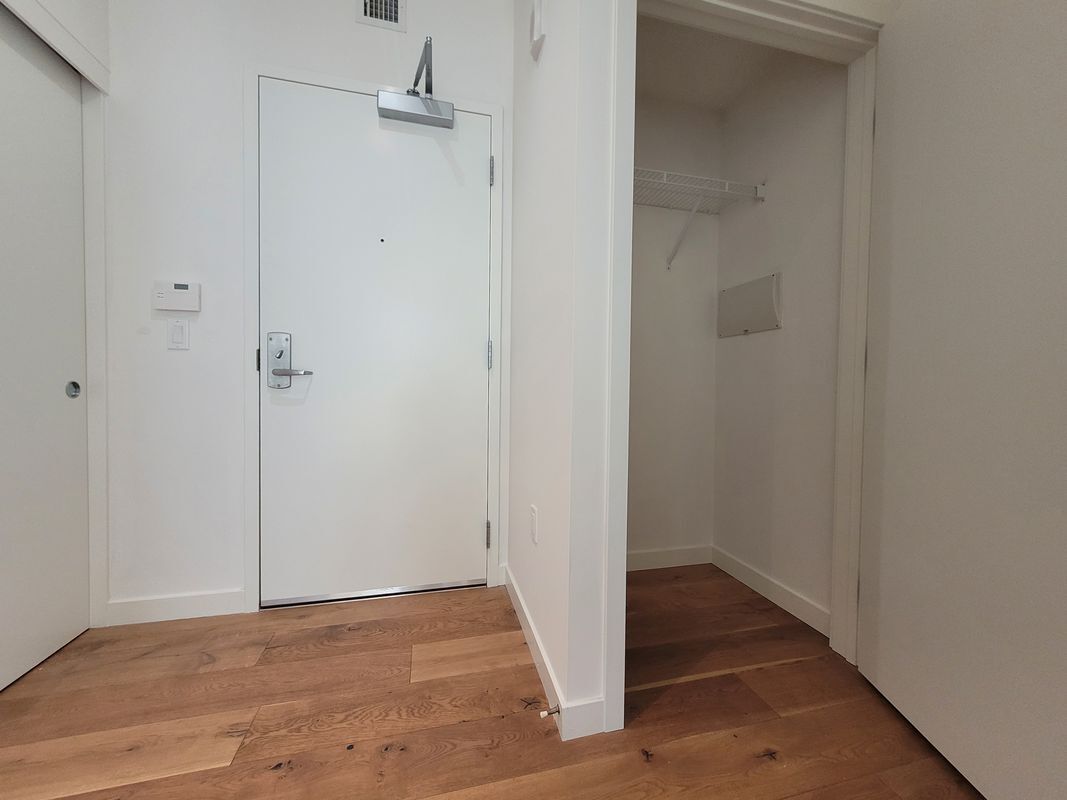 Building Photo - 11 Franklin St