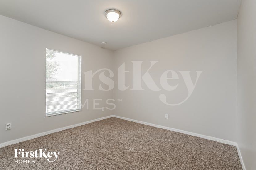 Building Photo - 2908 51st St SW