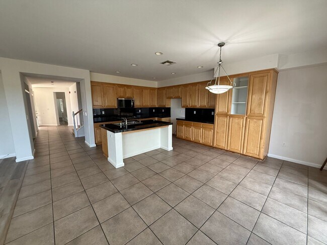 Building Photo - 3364 Bridgeway Lakes Dr