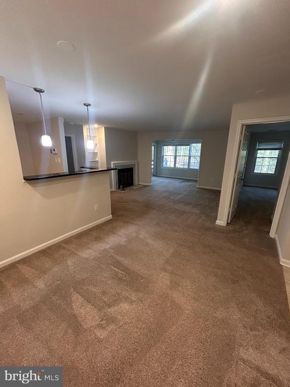 Building Photo - 2225 Lovedale Ln