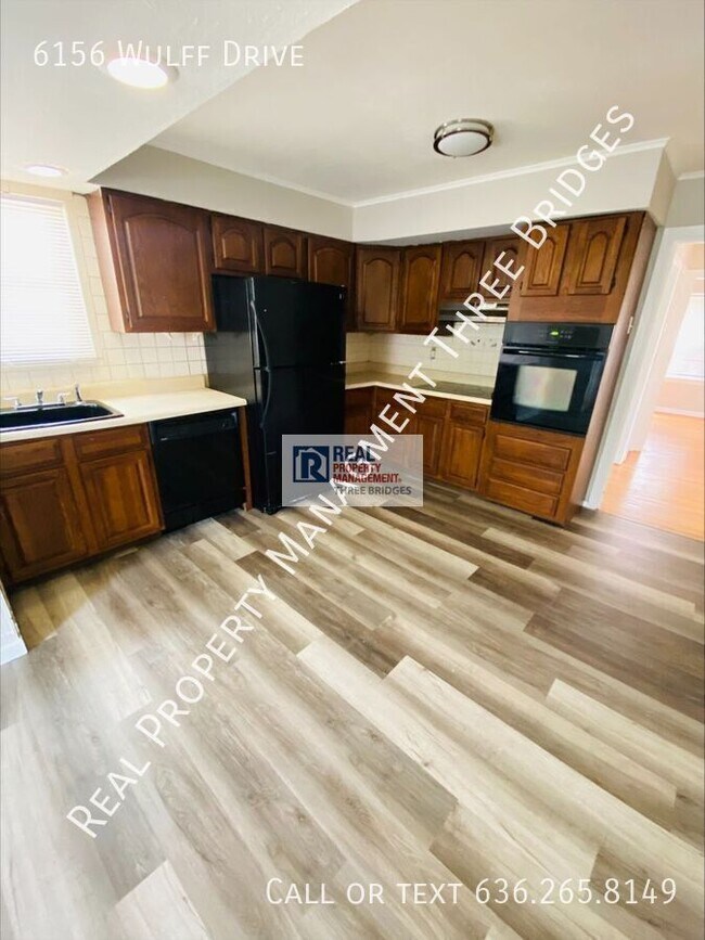 Building Photo - 6156 Wulff Dr