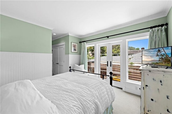 Building Photo - Woods Cove Beach House