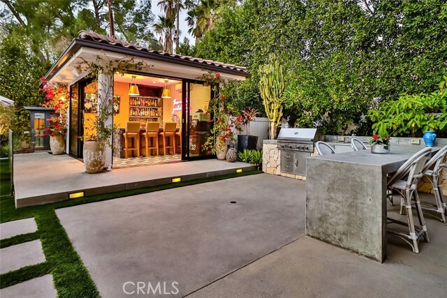 Building Photo - 5041 Palomar Dr