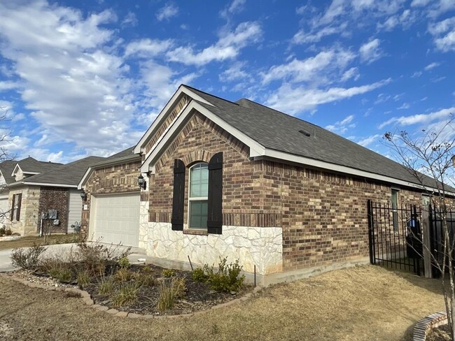 Building Photo - 113 Concho Creek Loop