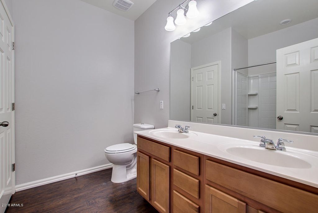 Building Photo - 4865 S Twinleaf Dr