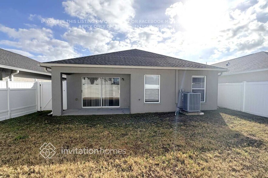 Building Photo - 6801 Aramon Ct