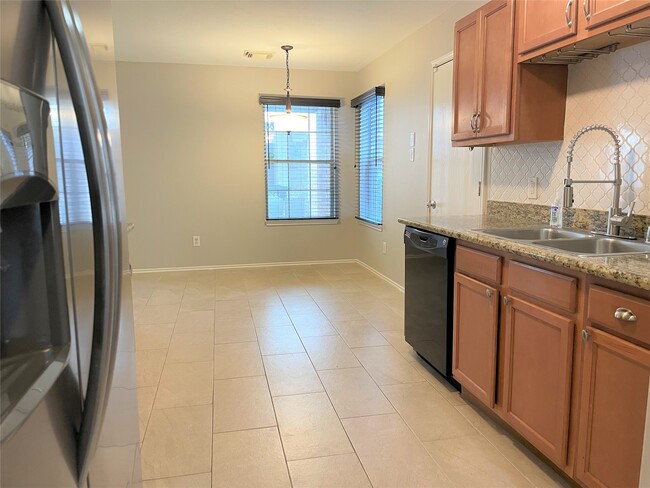 Building Photo - 12722 Kiev Hills Ln