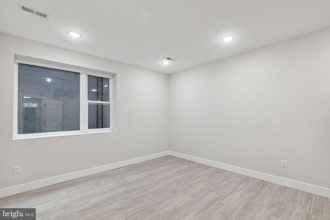 Building Photo - 1840 N Gratz St