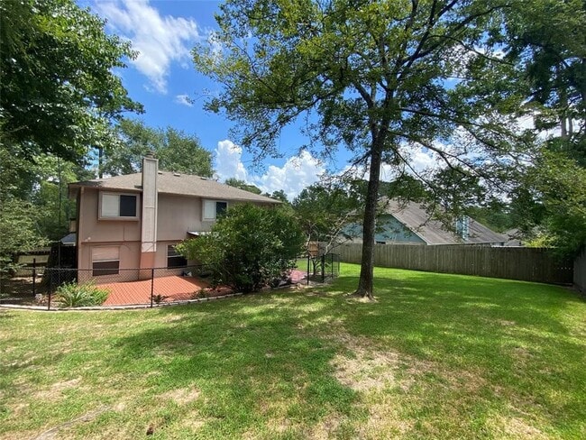 Building Photo - 705 Overbrook Dr