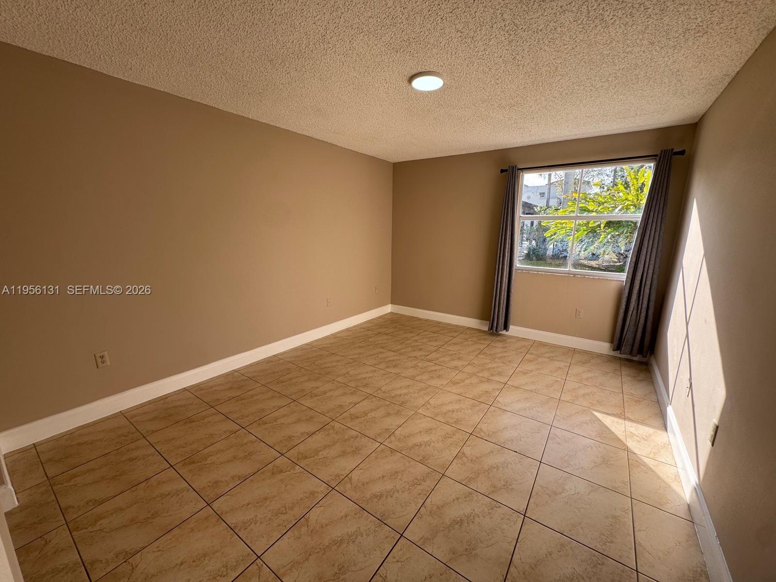 Building Photo - 4654 NW 97th Ct