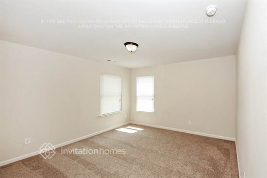 Building Photo - 4112 Oak Field Dr