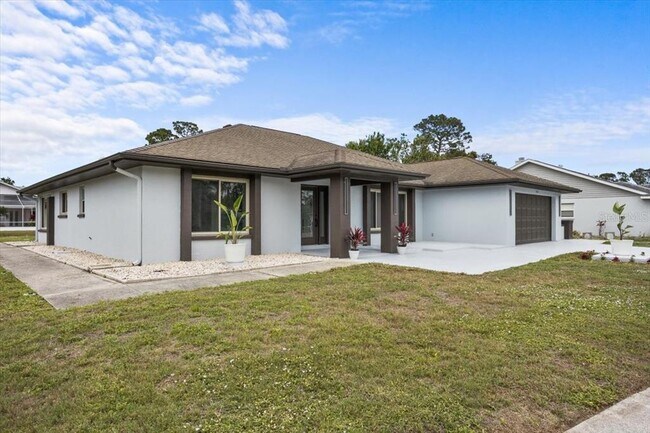 Building Photo - 2881 48th Way E