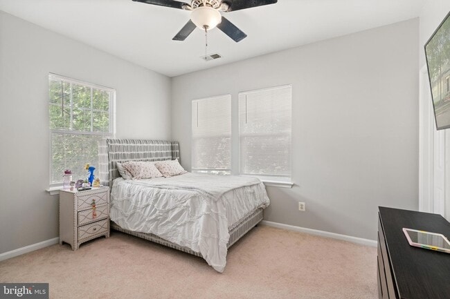 Building Photo - 14348 Sharpshinned Dr