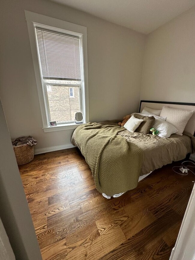 Building Photo - 2647 W Crystal St