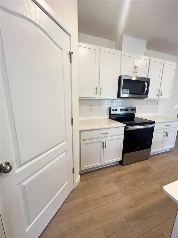 Building Photo - 2085 Walnut Crk Dr