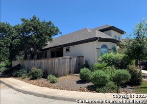 Building Photo - 8731 Poppy Hills
