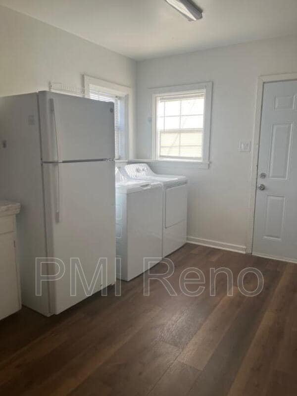 Building Photo - 614 Kuenzli St