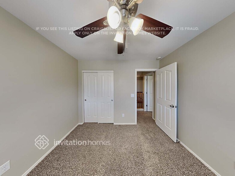 Building Photo - 17412 W Mandalay Ln