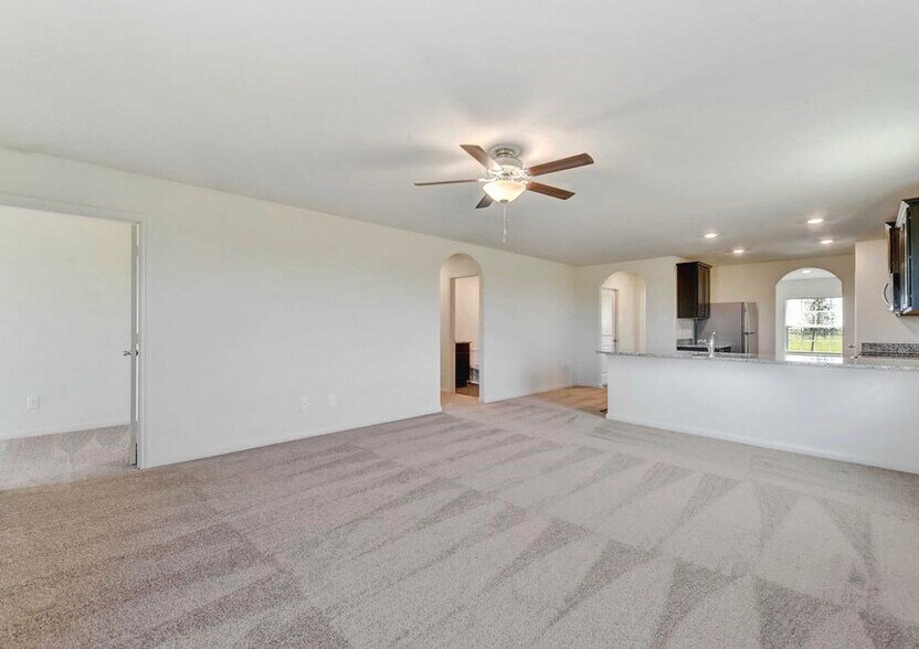 Living area - 10962 Delight Grv