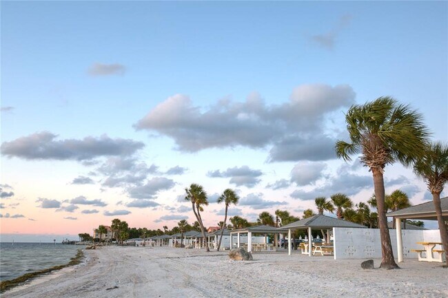 Building Photo - 5520 Angel Fish Ct