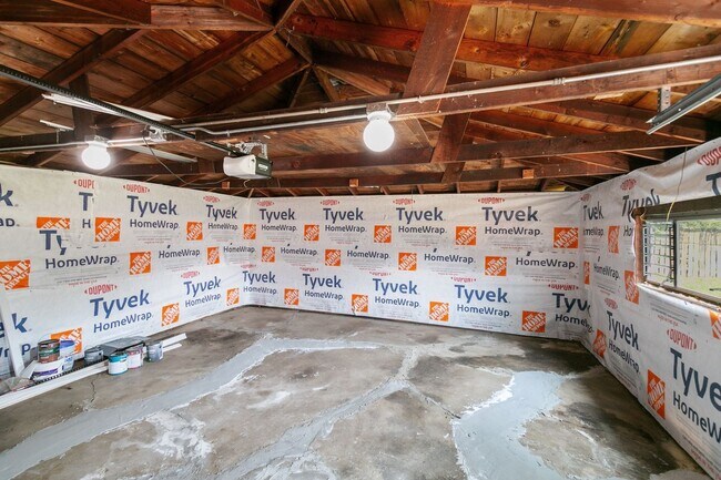 Building Photo - 118 Windsor Ln