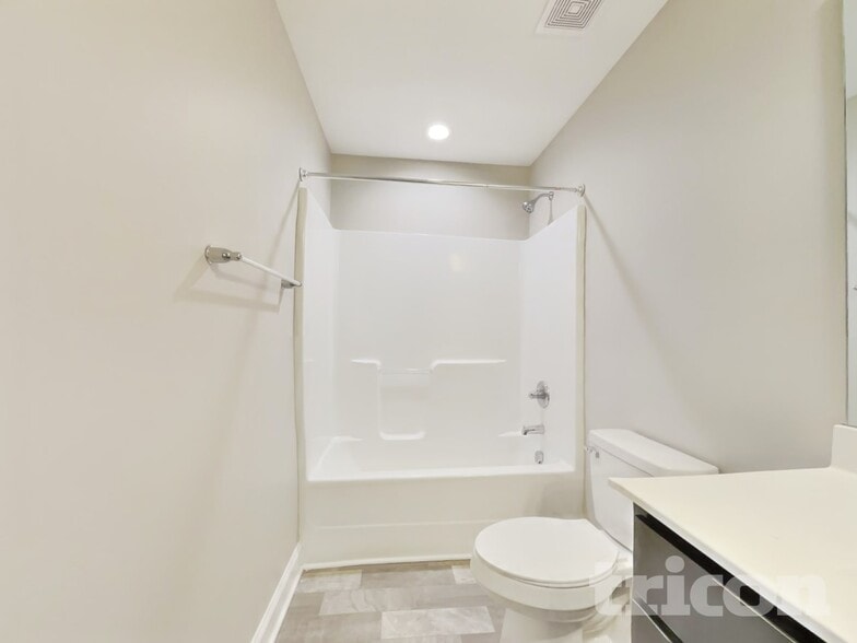 Building Photo - 74 Hunter Fox Trail