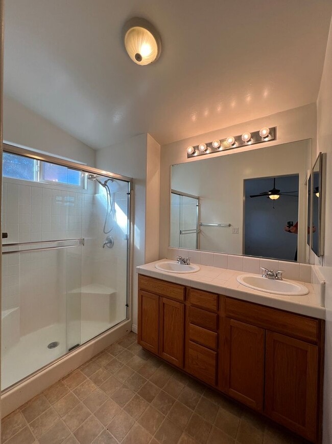 Building Photo - 6615 Silver Moon Dr