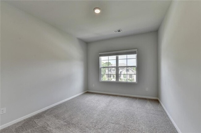 Building Photo - 3828 Amicus Dr