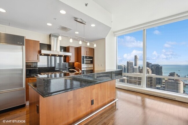 Building Photo - 401 N Wabash Ave