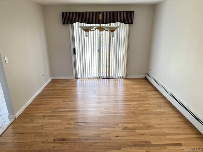 Building Photo - 14 S Delaware Dr