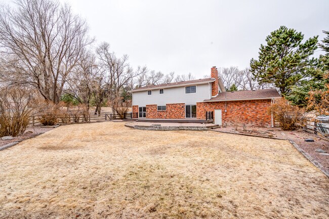 Building Photo - 7137 Milner Dr